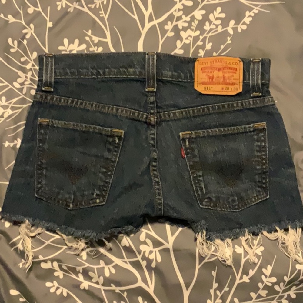 Levi’s 511 cut off denim shorts mid rise size 28